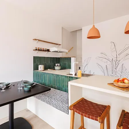 L Ecrin D Ailleurs * Ath